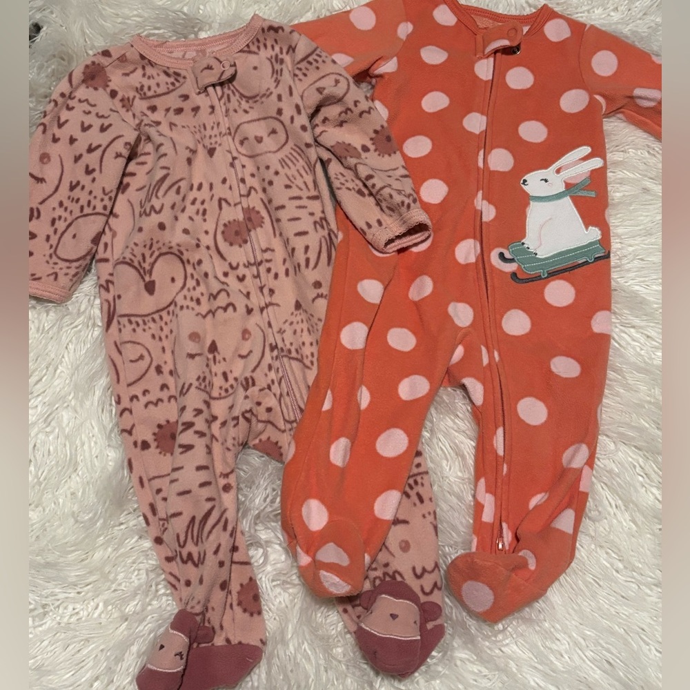 Carter’s Fleece Footie Pajamas 6 months
